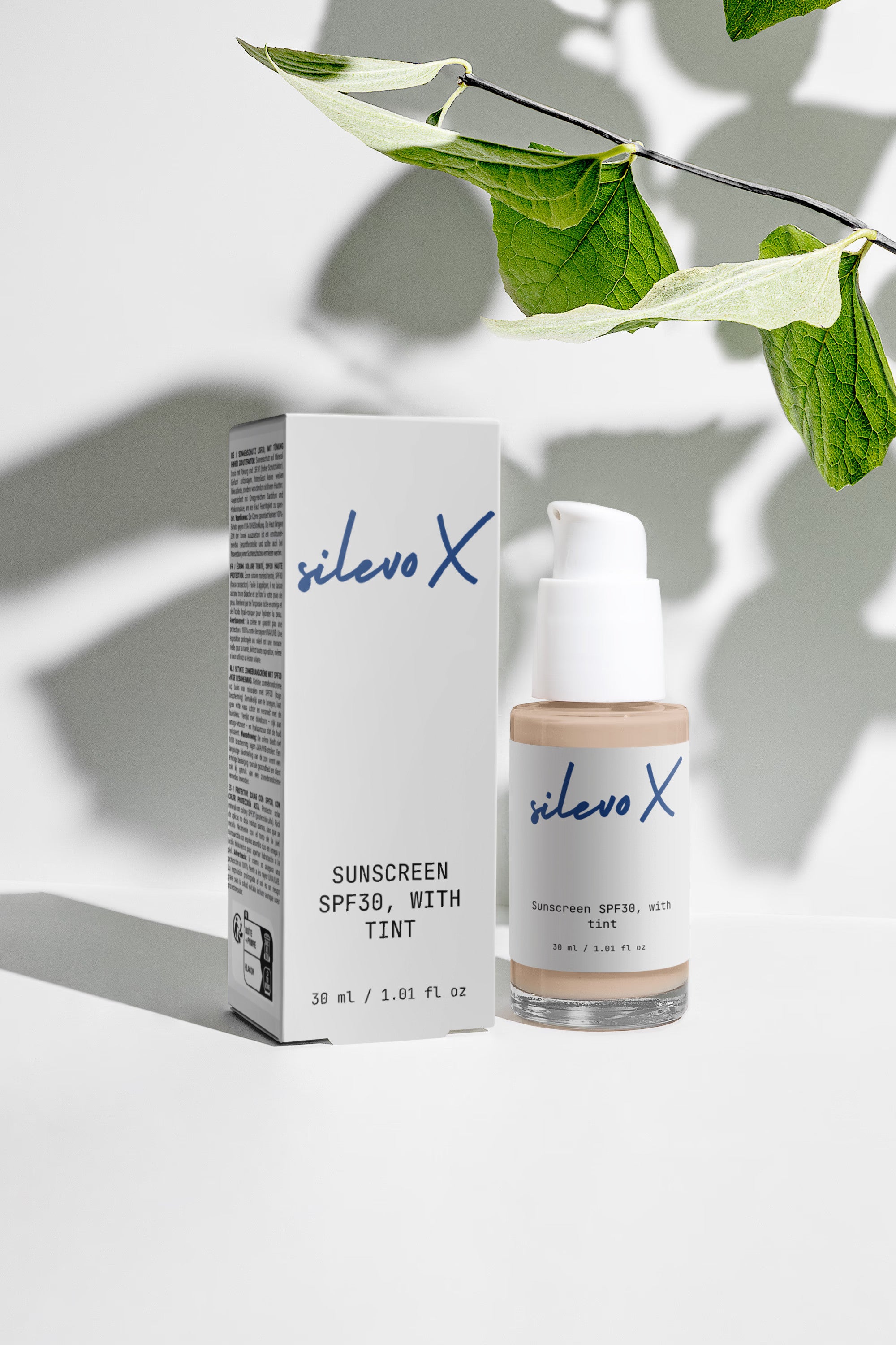 Sunscreen SPF30, with tint