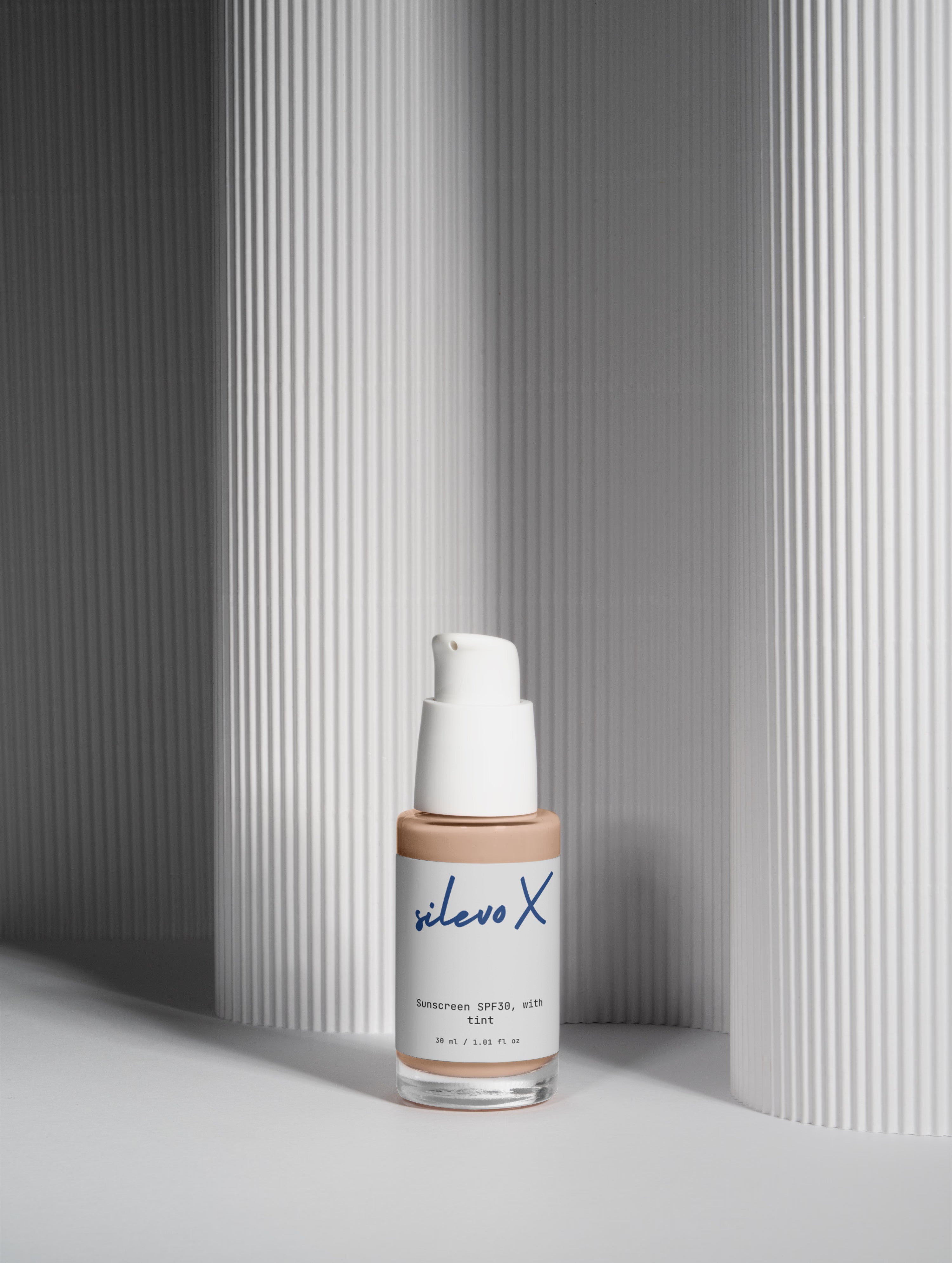 Sunscreen SPF30, with tint